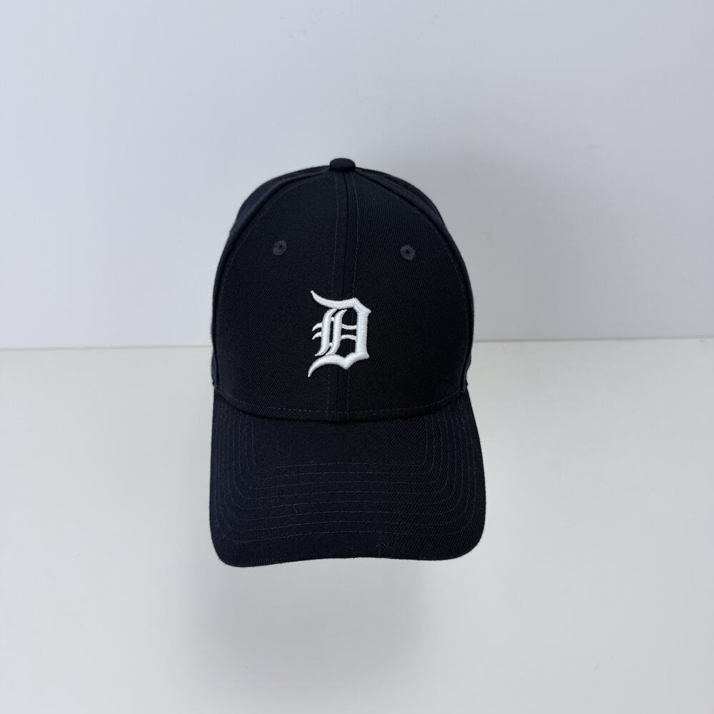 Detroit Tigers New Era 9Seventy Hook & Loop Back Adjustable Hat Navy Color
